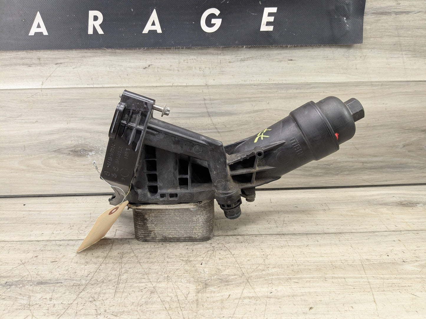 17-20 OEM BMW F22 F30 F32 F36 G01 G30 230 330 430 Engine B46 Oil Filter Housing