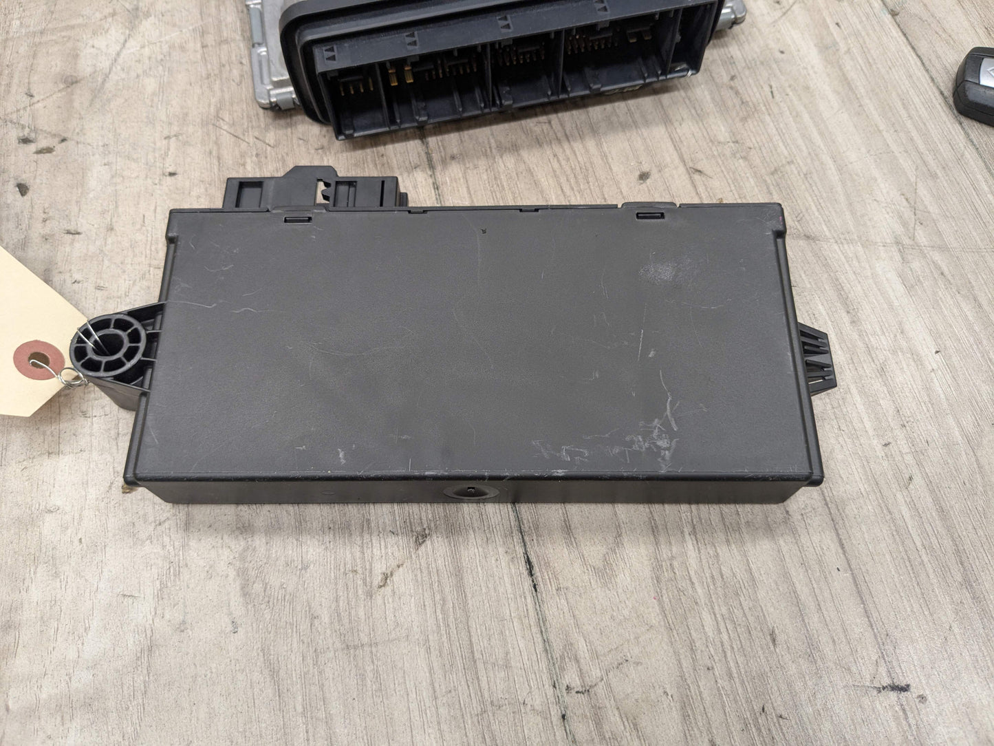 10-14 OEM BMW E70 E71 X5M X6M Engine S63 DME ECU CAS Key Computer Unit SET