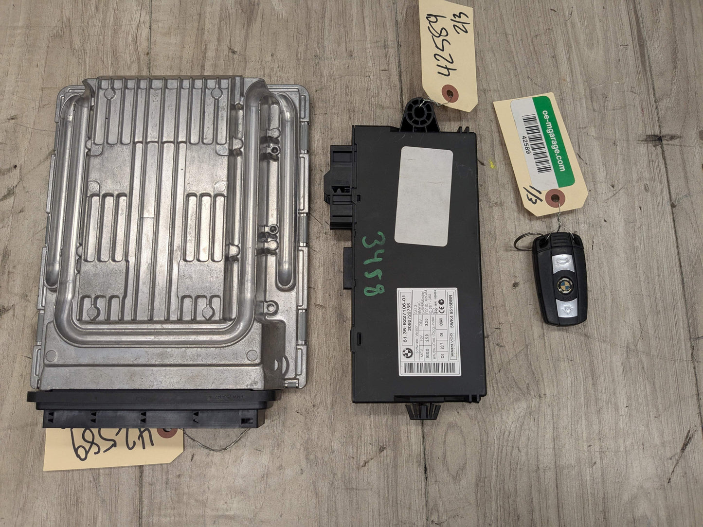 10-14 OEM BMW E70 E71 X5M X6M Engine S63 DME ECU CAS Key Computer Unit SET