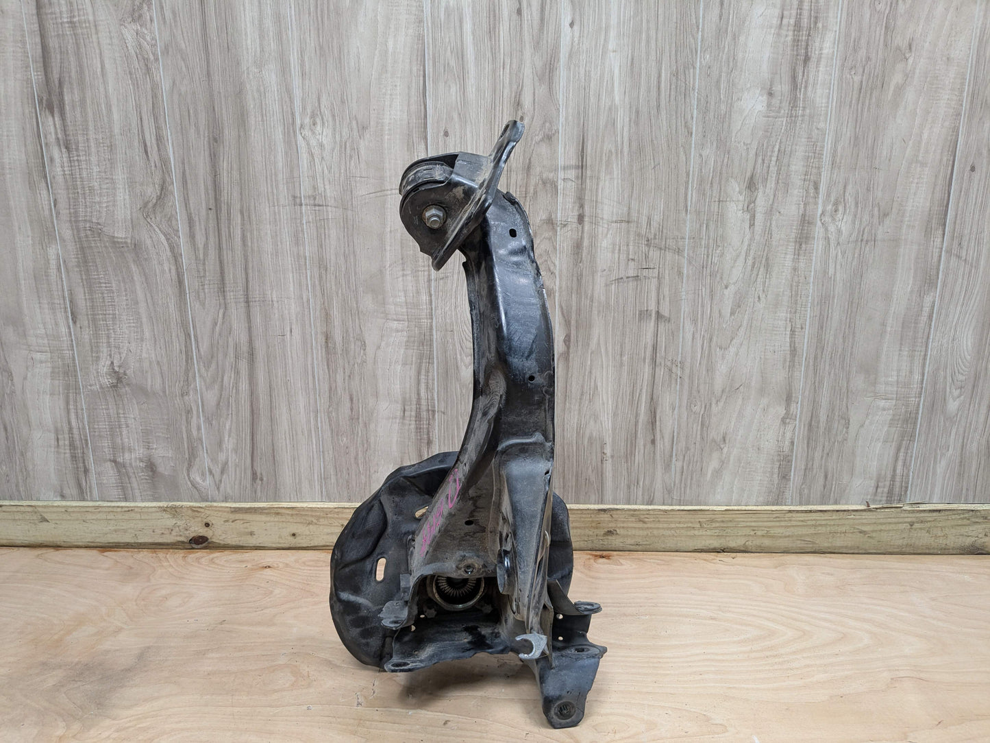 OEM BMW F39 F44 F48 X1 X2 Rear Left Driver Trailing Control Arm Knuckle Spindle