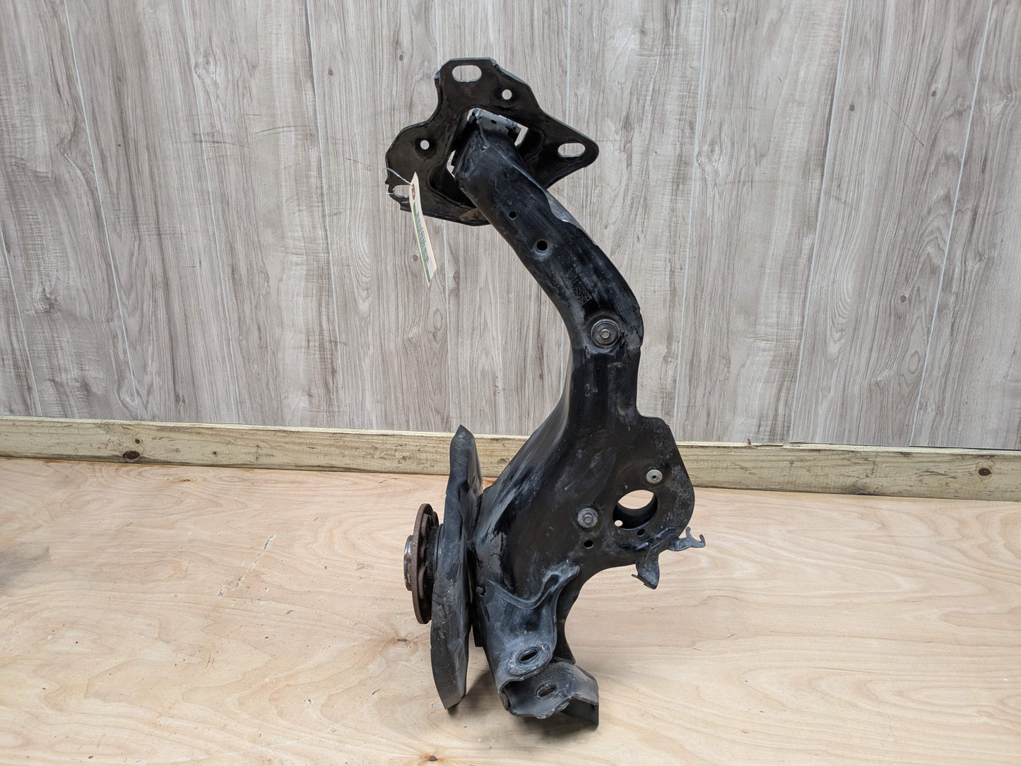OEM BMW F39 F44 F48 X1 Rear Right Passenger Trailing Control Arm Knuckle Spindle