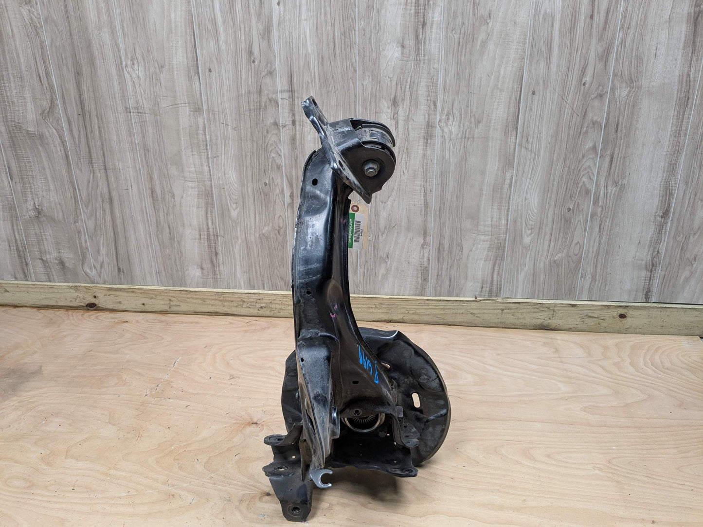 OEM BMW F39 F44 F48 X1 Rear Right Passenger Trailing Control Arm Knuckle Spindle