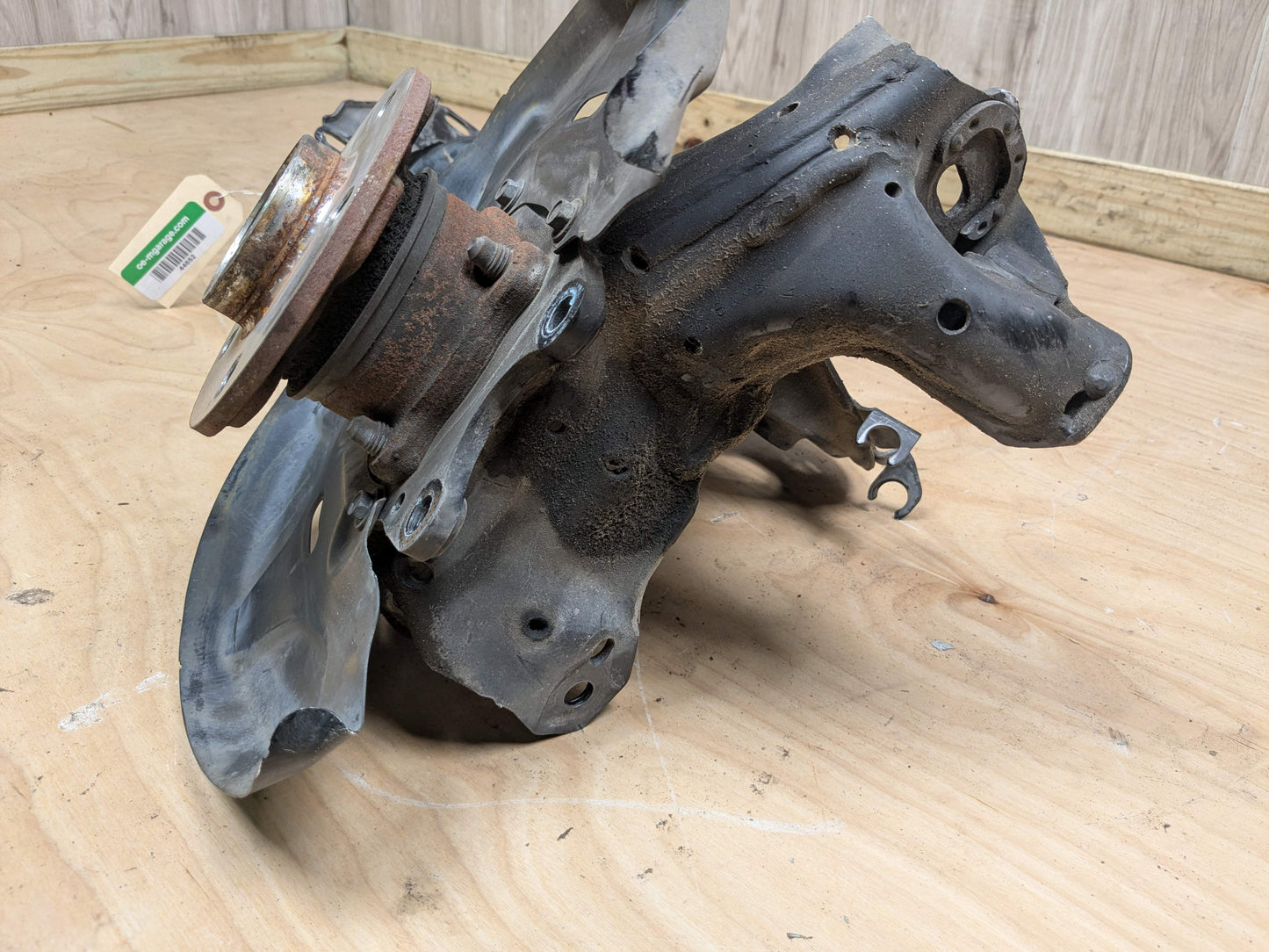OEM BMW F39 F44 F48 X1 Rear Right Passenger Trailing Control Arm Knuckle Spindle