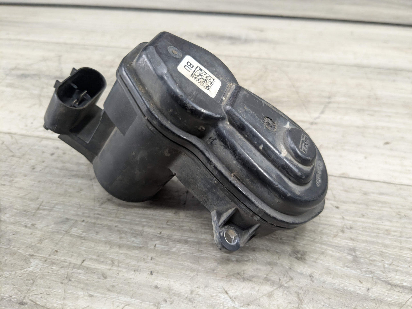 OEM BMW F06 F10 F12 F13 F25 I12 Rear Left or Right Brake Caliper Electric Motor