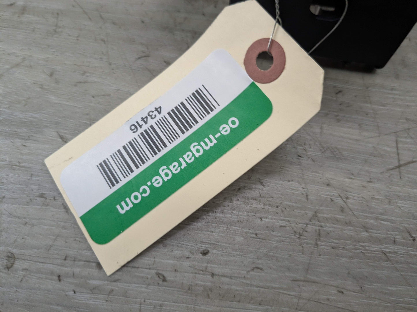 OEM BMW F25 F26 X3 X4 Battery Power Lead Junction Distribution Fuse Box