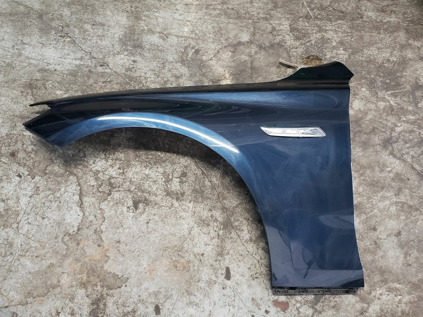 BMW F07 Series Fender Driver Side