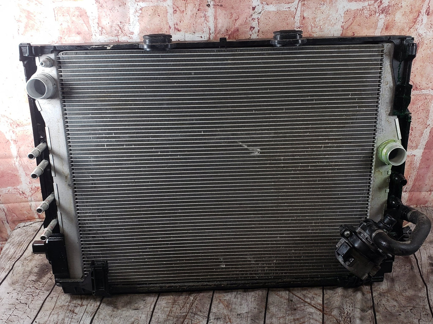 BMW 11-13 F10 M5 Main Radiators Cooling ASSEMBLY Pre LCI