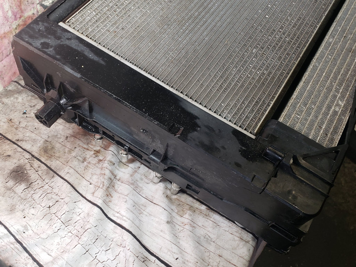 BMW 11-13 F10 M5 Main Radiators Cooling ASSEMBLY Pre LCI