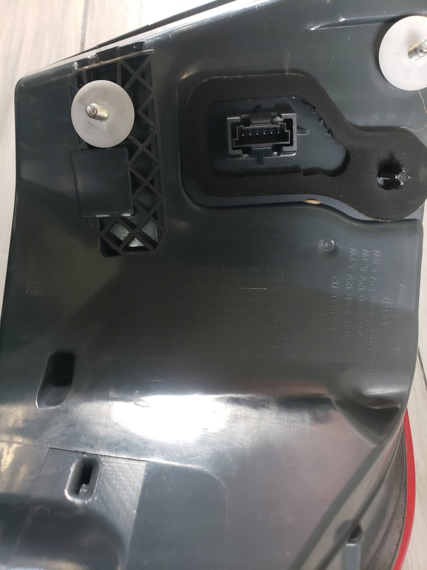 BMW 14-16 F10 535xi PASSENGER RH QUARTER PANEL TAIL LIGHT LCI
