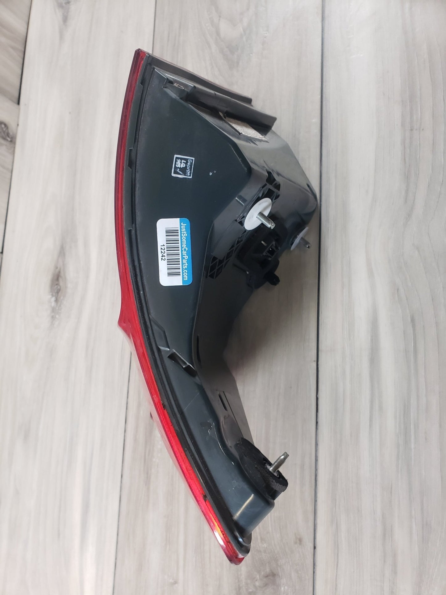 BMW 14-16 F10 535xi PASSENGER RH QUARTER PANEL TAIL LIGHT LCI