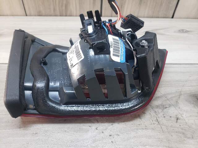 BMW 14-17 F32 430I XDRIVE Rear Right Passenger Side Inner Tail Light Pre LCI