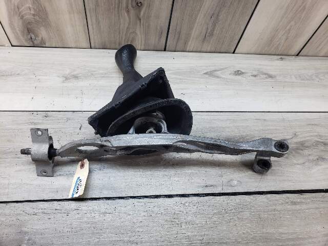 BMW 16-18 F30 340i Manual Transmission Gearshift Shifter Knob Mechanism LCI