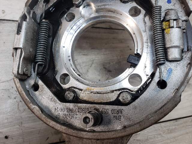 15-20 OEM BMW F80 F82 M3 M4 Rear Suspension Right Knuckle Wheel Hub Spindle