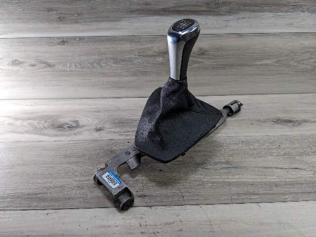 BMW 11-13 E93 335i Shift Rod Mechanism With Gear Shift Knob Shifter w/ Boot LCI