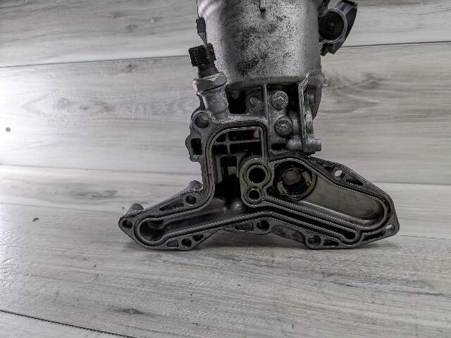 BMW 07-10 E93 M3 Engine Oil Filter Housing Pre LCI