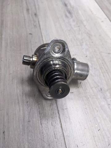 15-20 OEM BMW F87 F80 F82 M2 M3 M4 Engine S55 HPFP High Pressure Fuel Pump