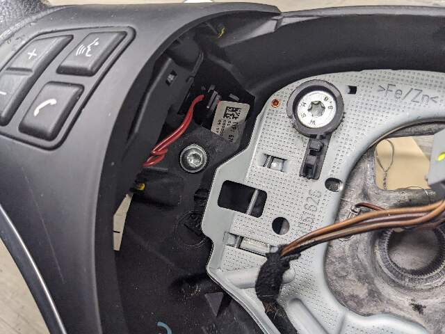 OEM BMW E88 E82 E90 E92 E93 Sport Steering Wheel Black Leather AT w/ Shifters