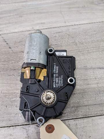 07-19 OEM BMW F10 F13 F20 F30 F32 F36 F80 F82 Sun Roof Motor Actuator
