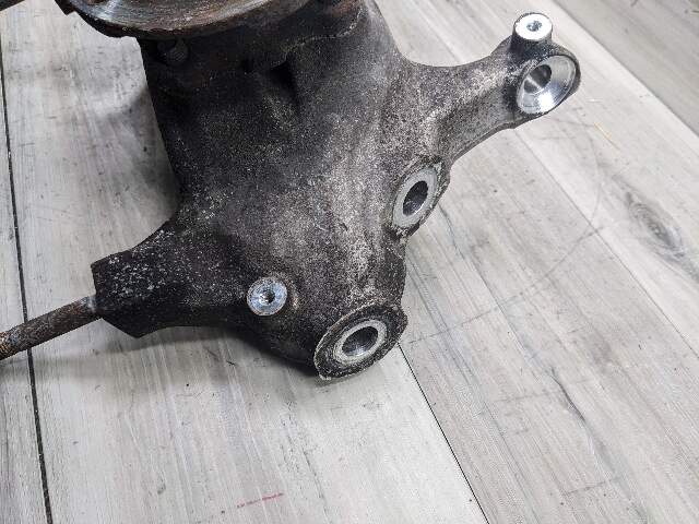 OEM BMW F10 M5 F06 F12 F13 M6 Front Passenger Hub Spindle Carrier Knuckle