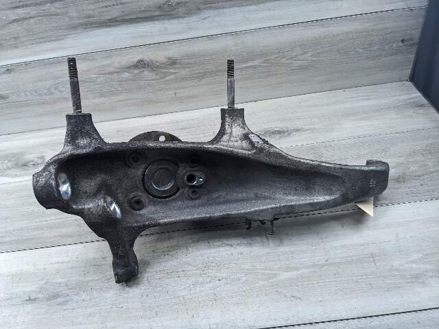 OEM BMW F10 M5 F06 F12 F13 M6 Front Left Driver Hub Spindle Carrier Knuckle