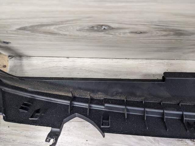 09-16 E89 Z4 Rear Bulkhead Partition Trim Panel