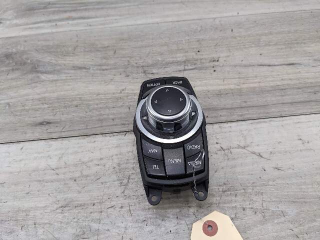 09-16 OEM BMW E89 Z4 Info CIC Navigation iDrive Controller Switch Knob