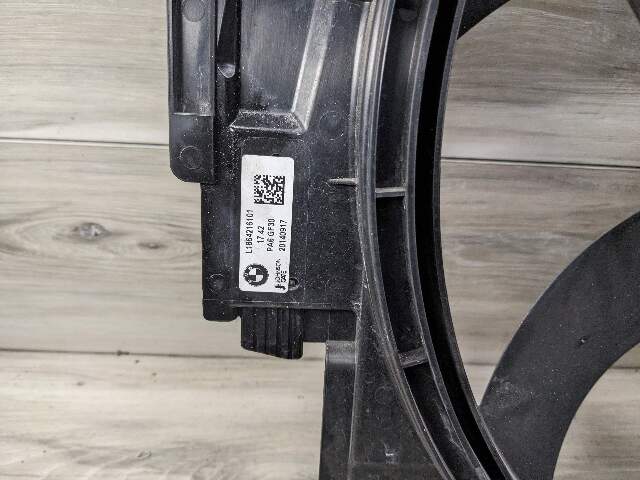 11-16 OEM BMW F10 520 528 N20 Radiator Cooling Fan Clutch w/ Motor Assembly 600W