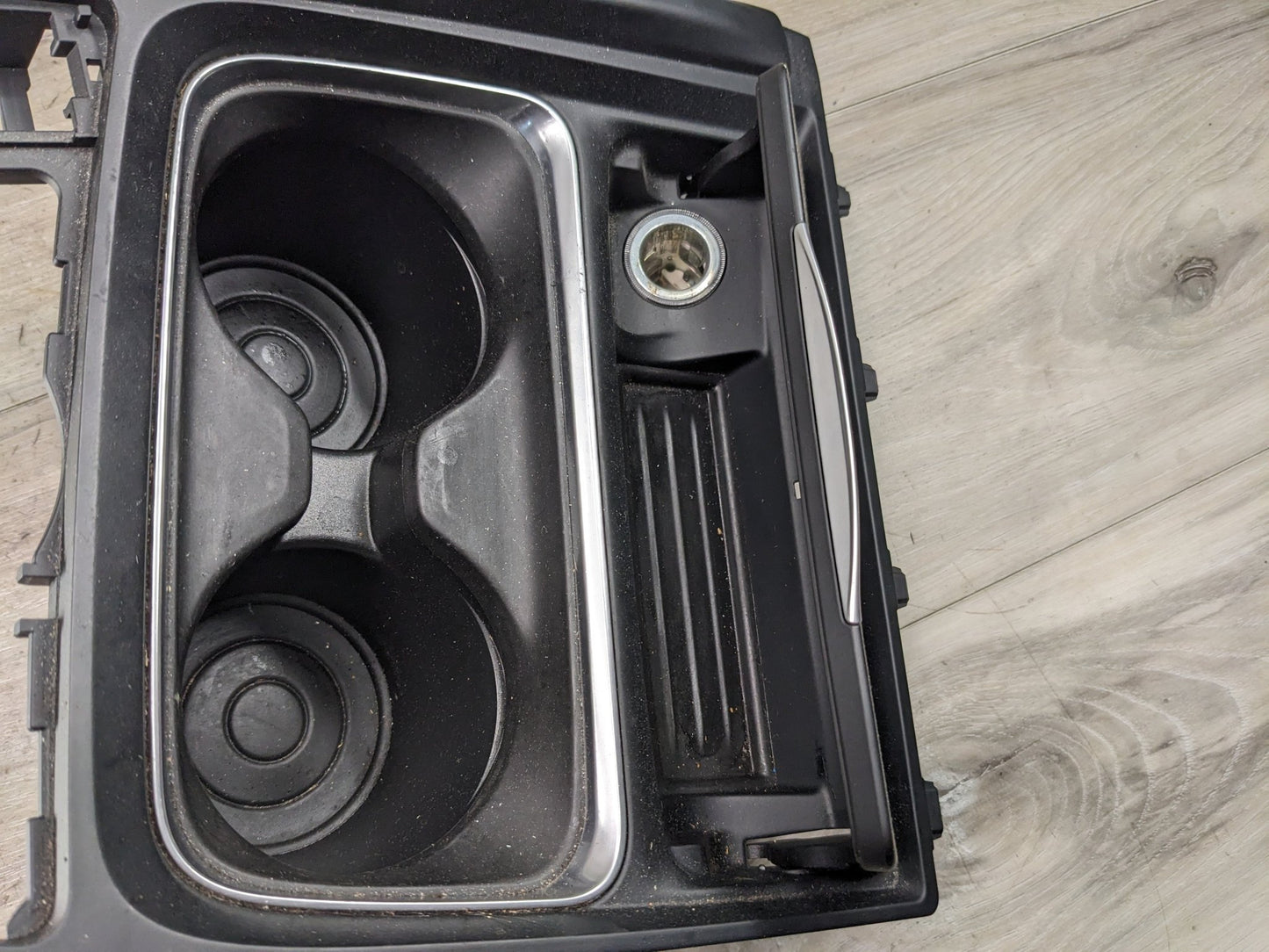 15-20 OEM BMW F80 F82 F83 M3 M4 Central Console Cup Holder Ash Tray Trim Cover