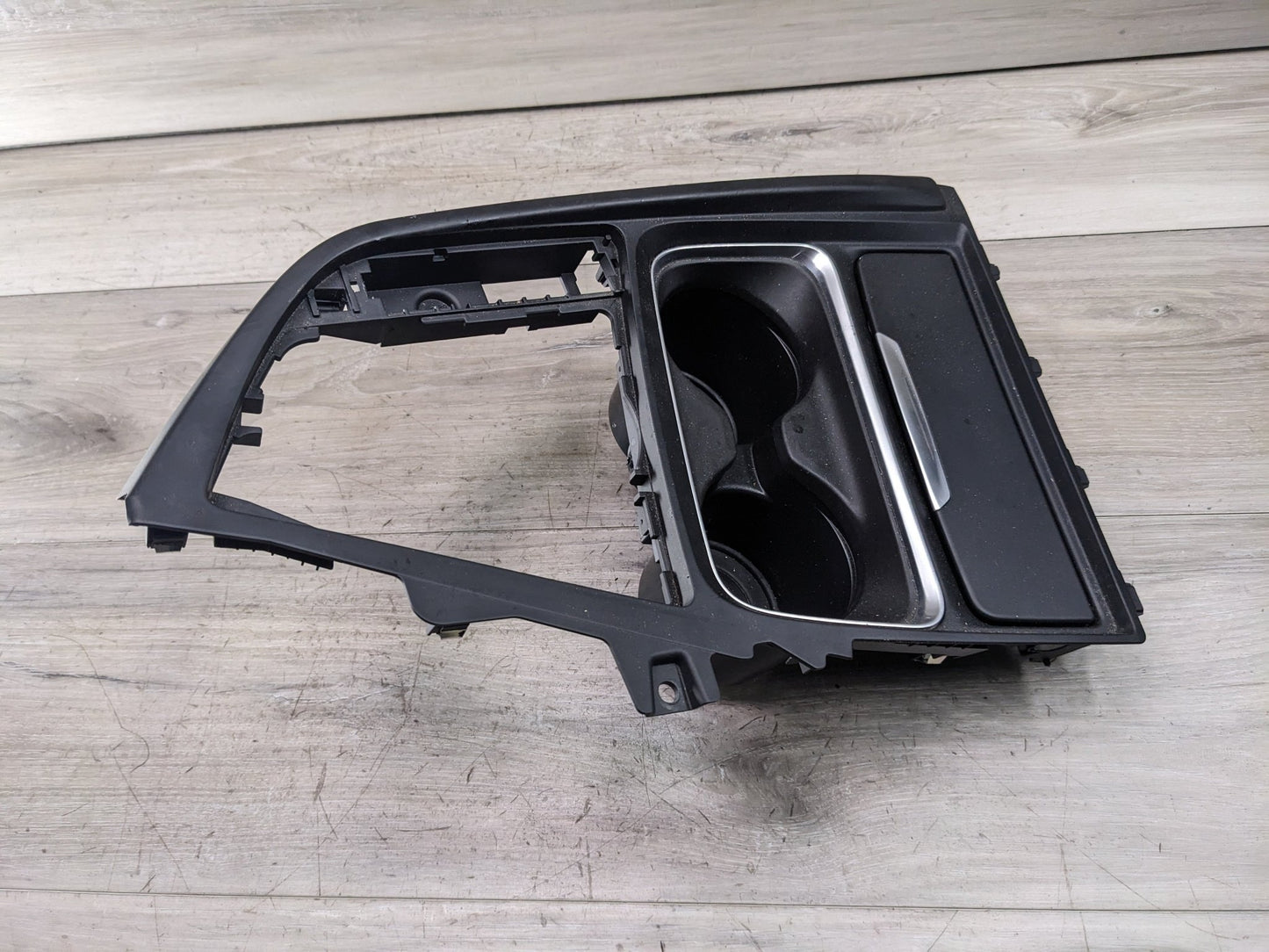 15-20 OEM BMW F80 F82 F83 M3 M4 Central Console Cup Holder Ash Tray Trim Cover