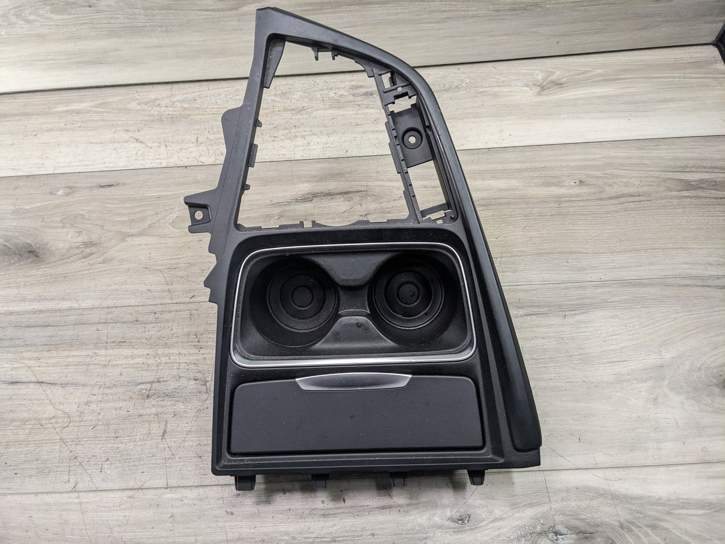 15-20 OEM BMW F80 F82 F83 M3 M4 Central Console Cup Holder Ash Tray Trim Cover