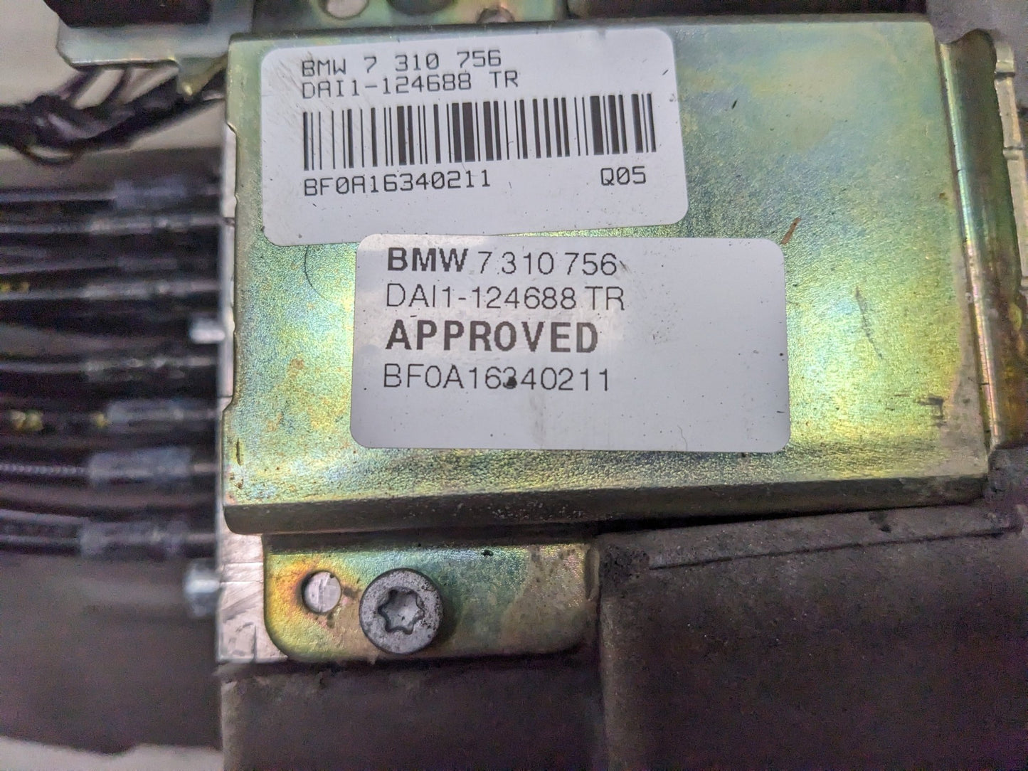 15-20 OEM BMW F23 228 Convertible Hardtop Roof Pump Hydraulic Top Motor Unit