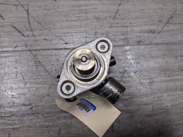 11-15 OEM BMW E88 E92 F30 F10 F12 X1 X6 Engine N55 HPFP High Pressure Fuel Pump