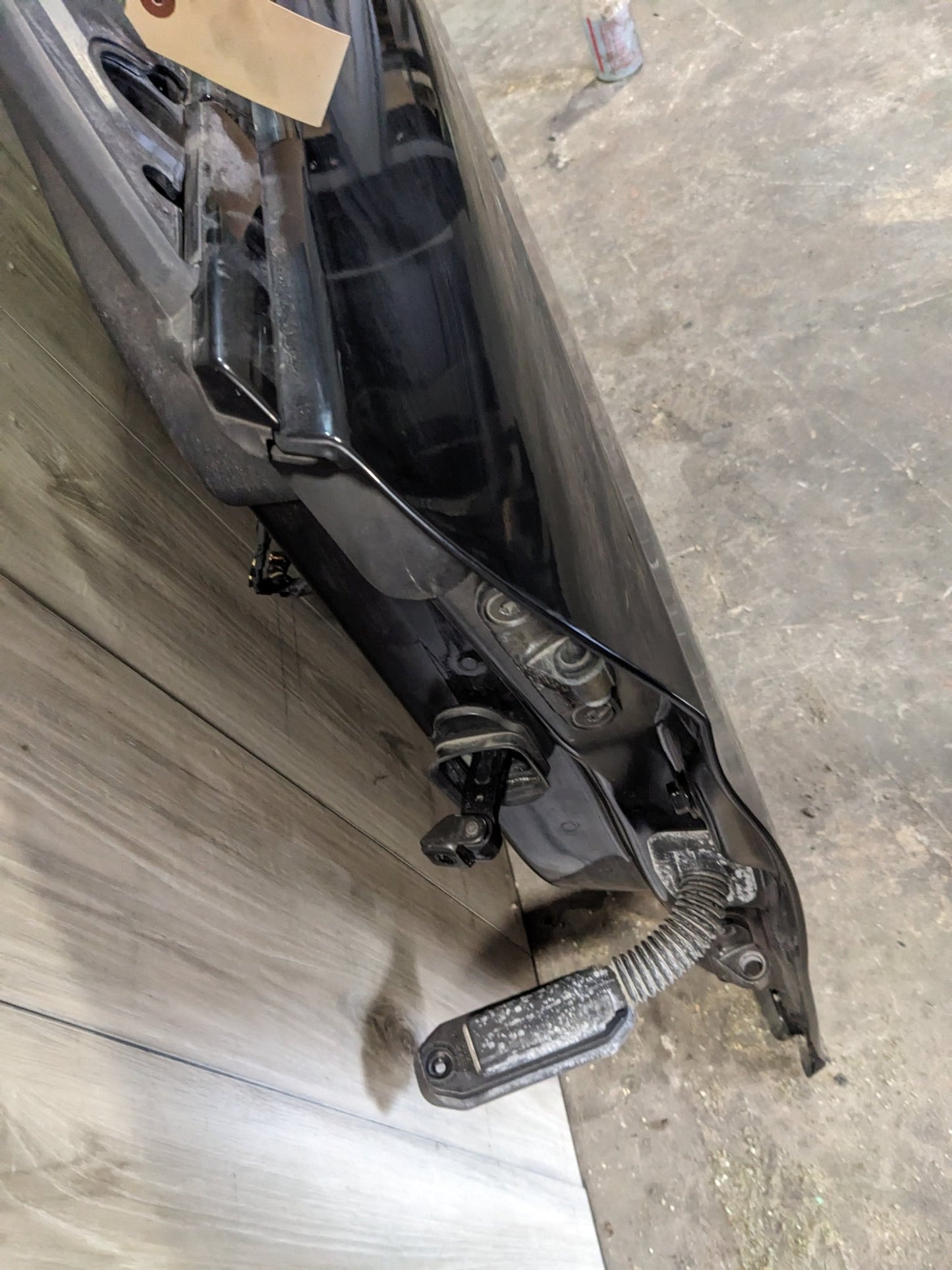 09-18 OEM BMW F12 F13 M6 640 650 Front Left Driver Side Door Shell Black