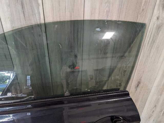 09-18 OEM BMW F12 F13 M6 640 650 Front Left Driver Side Door Shell Black