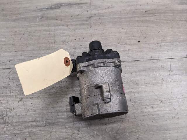 OEM BMW M5 M6 F10 F06 F12 F13 Radiator Auxiliary Water Pump S63 Engine