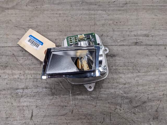 12-15 OEM BMW F06 F12 F13 Adaptive LED Headlight Cornering Light Module Right