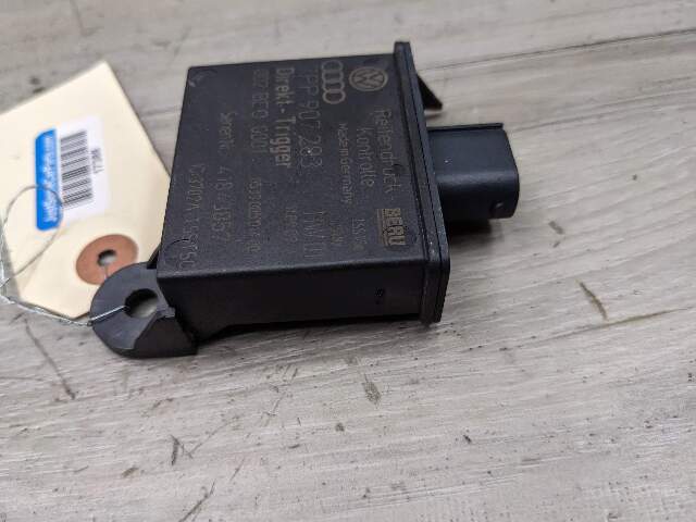 10-16 OEM Porsche Panamera Tire Pressure Monitoring System Transmitter Module