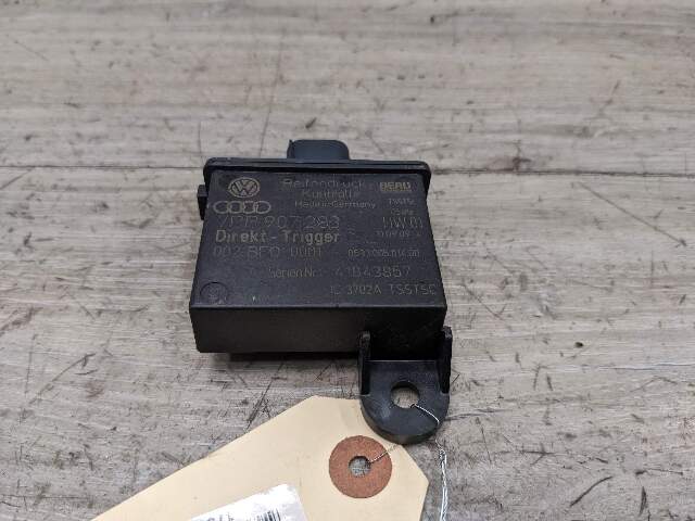 10-16 OEM Porsche Panamera Tire Pressure Monitoring System Transmitter Module