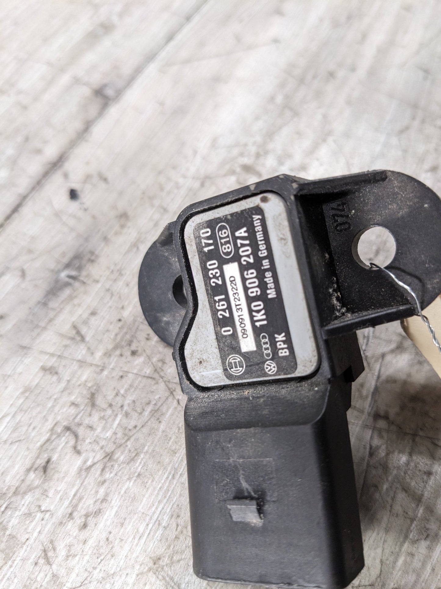 OEM Porsche MAP Air Pressure Sensor Boost Sensor