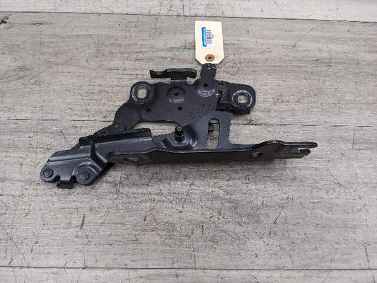 15-20 OEM BMW F80 F82 F83 Front Right Side Hood Hinge Support Bracket