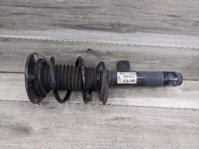 13-16 OEM BMW F33 428xi AWD Front Passenger Suspension Strut Absorber Spring