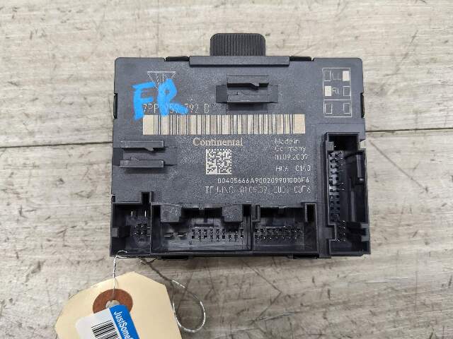 10-16 OEM Porsche Panamera Front Right Door Control Module Unit