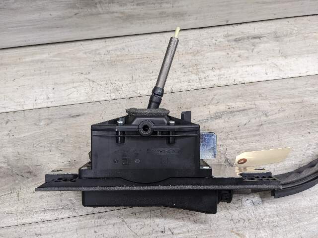 10-16 OEM Porsche Panamera Automatic Transmission Shifter Selector