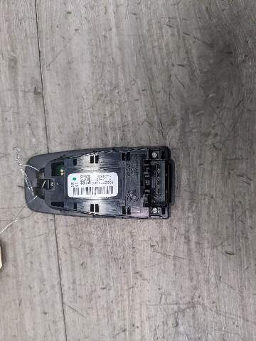16-22 OEM BMW G07 G12 740 750 Rear Left Right Window Door Sun Shade Switch