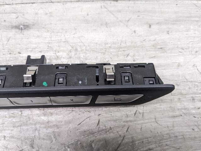 16-19 OEM BMW G11 G12 740 750 Left Seat Extra Functions Operating Unit Switch