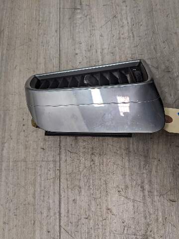 10-16 OEM Porsche Panamera Rear Right B Pillar A/C Air Vent
