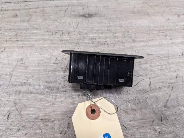 OEM BMW G12 F36 F10 F07 M5 F06 M6 F01 F02 Rear Trunk Lid Center Lock Switch