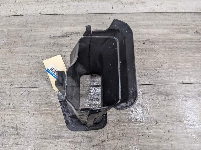 16-19 OEM BMW G11 G12 G30 750 Front Right Wheelhouse Brake Air Duct