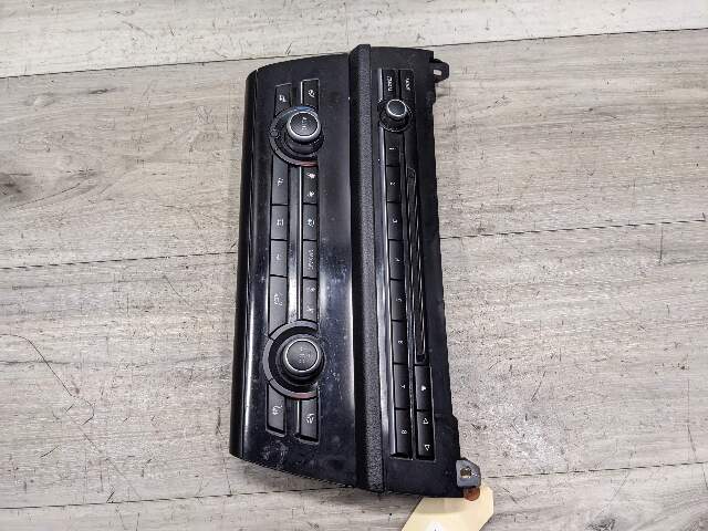11-16 OEM BMW F10 535 550 M5 AC Switch Heater Control Panel Radio Media Buttons