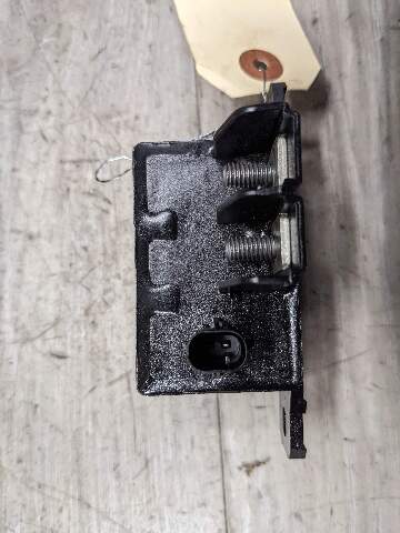 OEM BMW F10 F13 F02 F30 F32 F06 F80 F82 M3 M4 M6 Cooling Fan Relay Control 130A